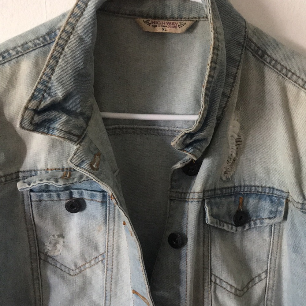 Jean jacket - Picture 4 of 4